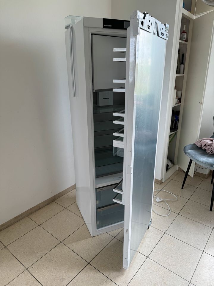 Liebherr Einbaukühlschrank Kühlschrank Gefrierschrank in Starnberg