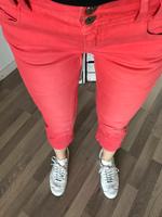 Tredy Jeans 34 neu cropped apricot/pink Nordrhein-Westfalen - Detmold Vorschau
