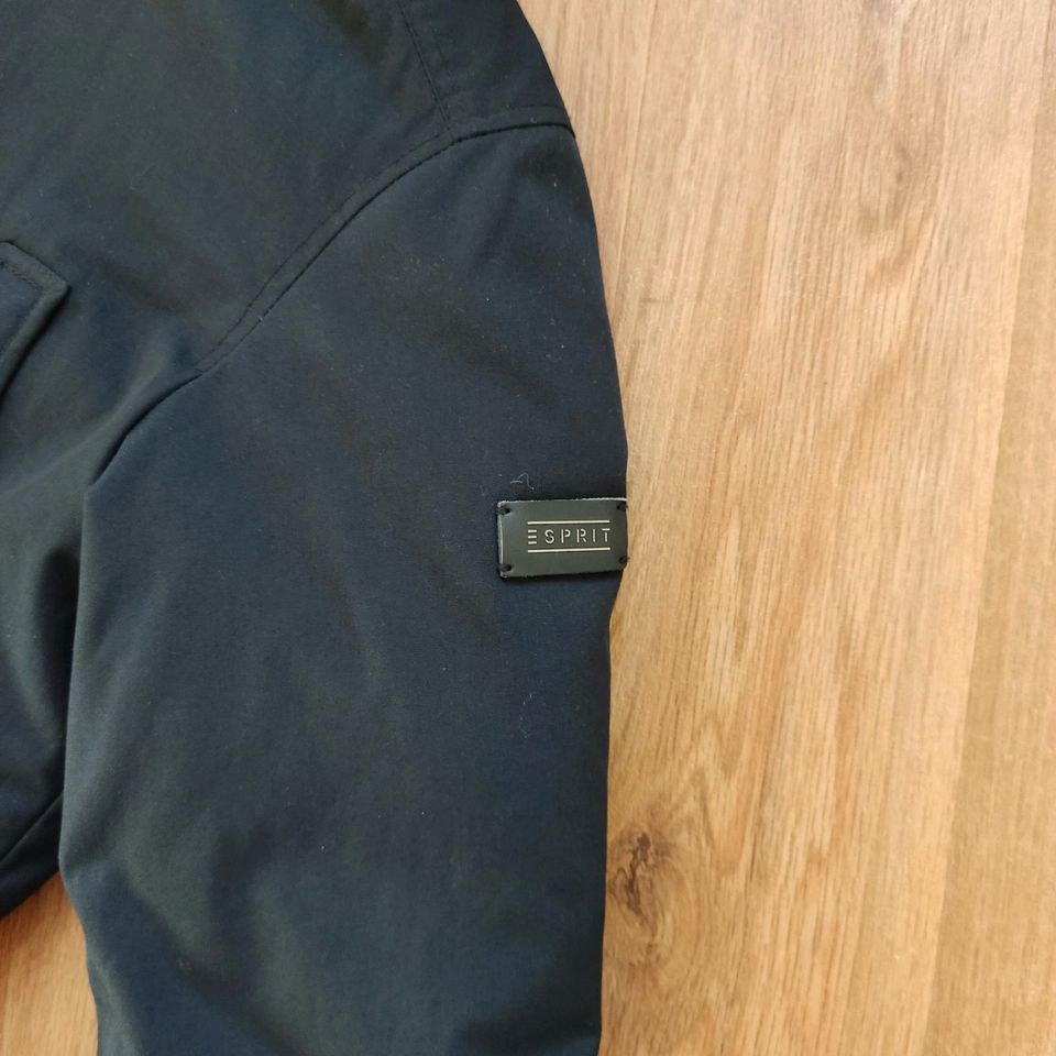 Winterjacke/Parka/Mantel schwarz Größe S in Quierschied