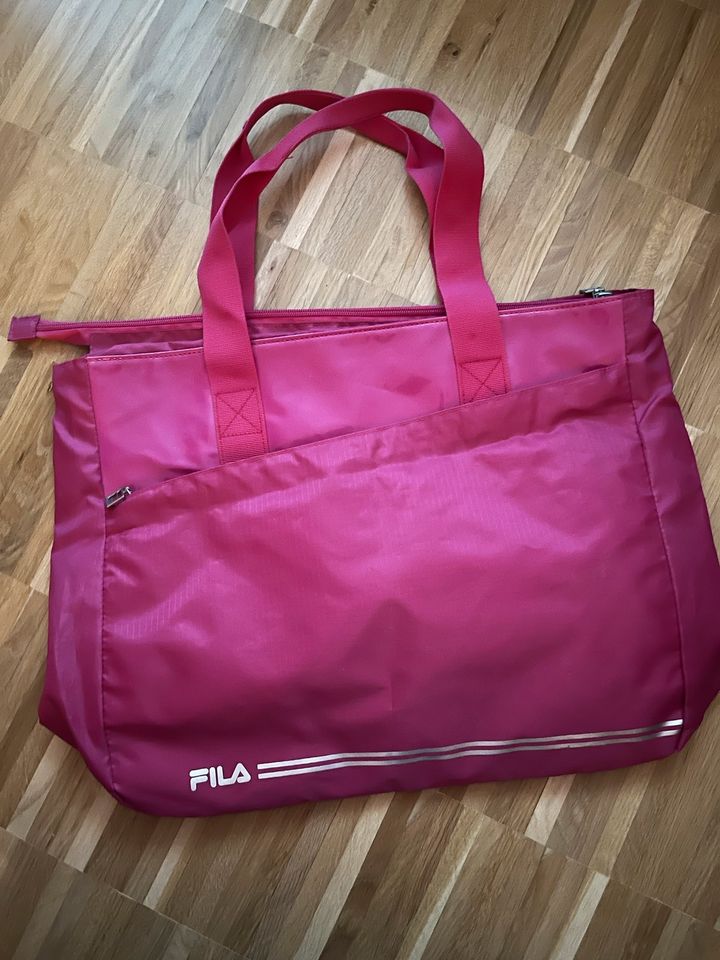 Damen Sporttasche Fila Pink in Apolda