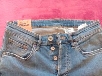 Jeans H&M Skinny 30/32 NEU!!! Ungetragen Unisex Mädchen Jungen Brandenburg - Ketzin/Havel Vorschau