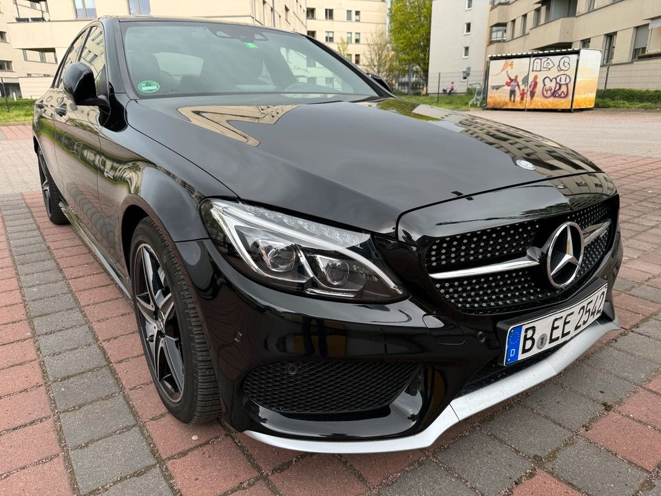 Mercedes-Benz C43 AMG in Berlin