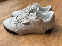 Top! Puma Sneaker in weiß, Gr 39! Wie neu Nordrhein-Westfalen - Krefeld Vorschau