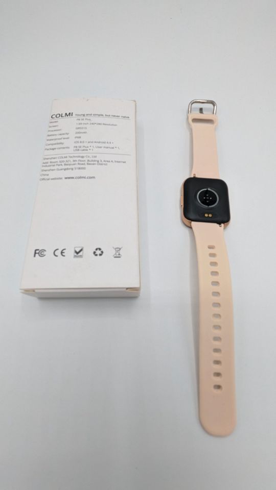 Smartwatch COLMi P8 SE Plus mit Herzfrequenzmesser IP68 - Gold in Oberkochen