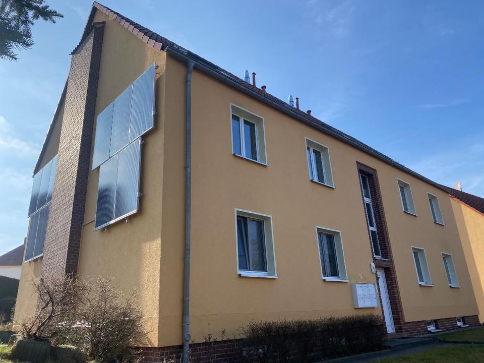 2 Zimmerwohnung mit Balkon in Borna