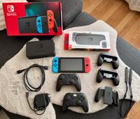 Nintendo Switch (1. Generation) mit 2 Pro Controller- Top Zustand Bayern - Riedering Vorschau