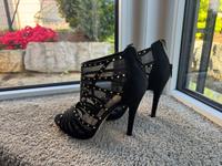 Catwalk Schuhe Highheels nagelneu 37 Baden-Württemberg - Weissach im Tal Vorschau