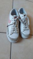 Nike Plateau weiß/rosa Gr 37,5 Baden-Württemberg - Tübingen Vorschau