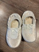 Mädchen Gymnastikschuhe Gr.25 Nordfriesland - Oster-Ohrstedt Vorschau