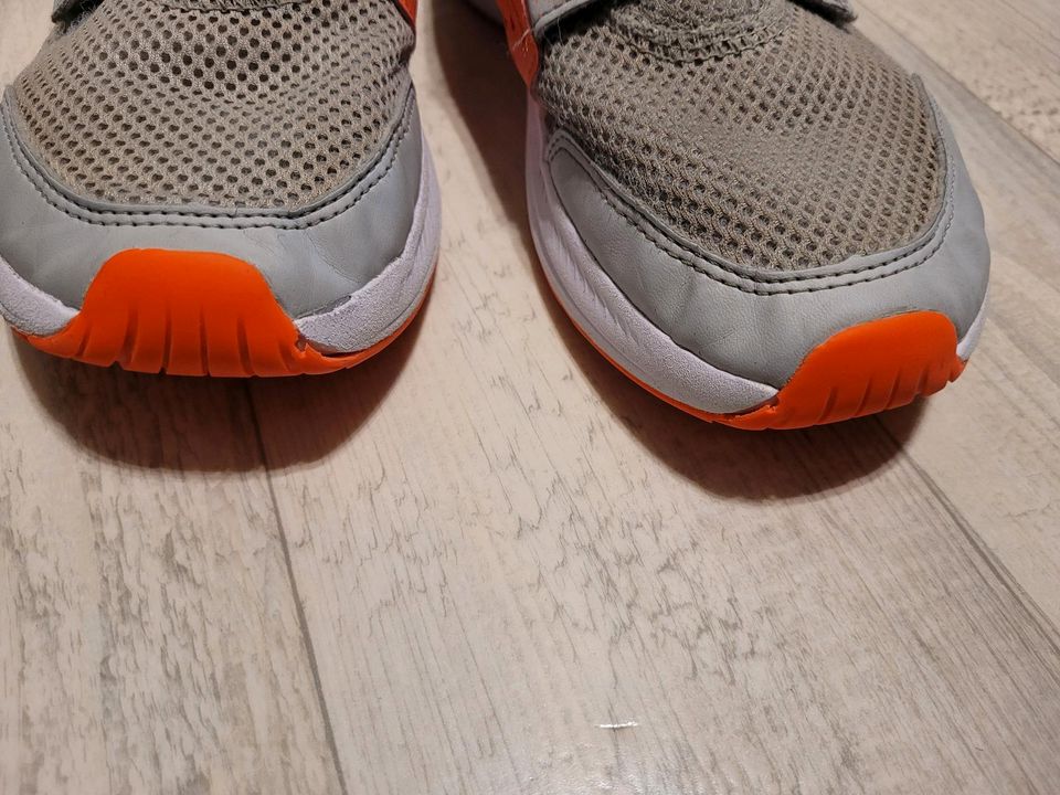 Sportschuhe für Kinder Gr. 37 in Dresden