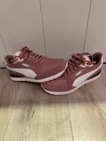 Puma Sportschuhe Damen Größe 39 NEU Berlin - Pankow Vorschau