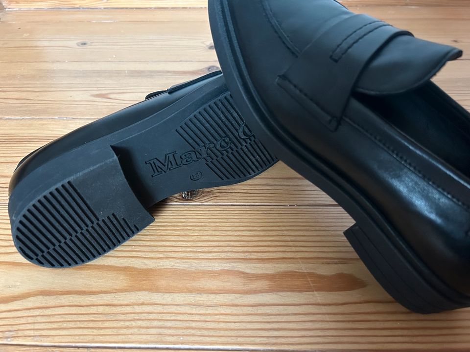 Marc O’Polo Schuhe Leder schwarz Loafer Gr. 38 in Wriezen
