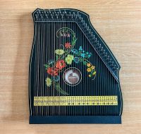 Vintage Zither Musima Markneukirchen, 49 Saiten, 1979, 53 x 42 cm Hessen - Schlangenbad Vorschau