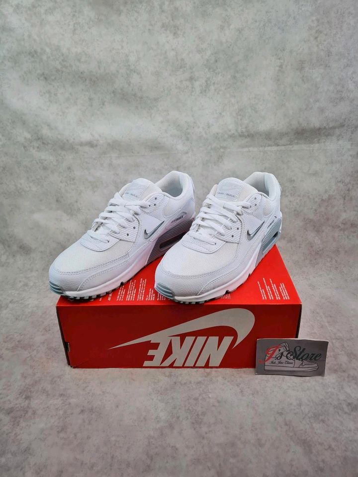 *NEU*|Nike Air Max 90 Jewel|White/Photon Dust|Gr.41/42/43/44 in Frechen