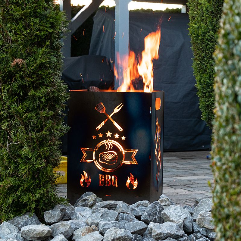 Große Feuertonne BBQ aus 3 mm Stahl 50 x 50 x 77 cm in Mörsbach