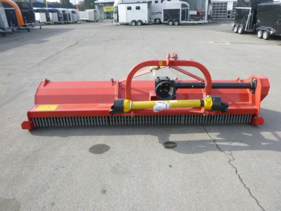 Metal-Fach Böschungsmulcher Z022/3 Mulcher 2,80m in Gevelsberg