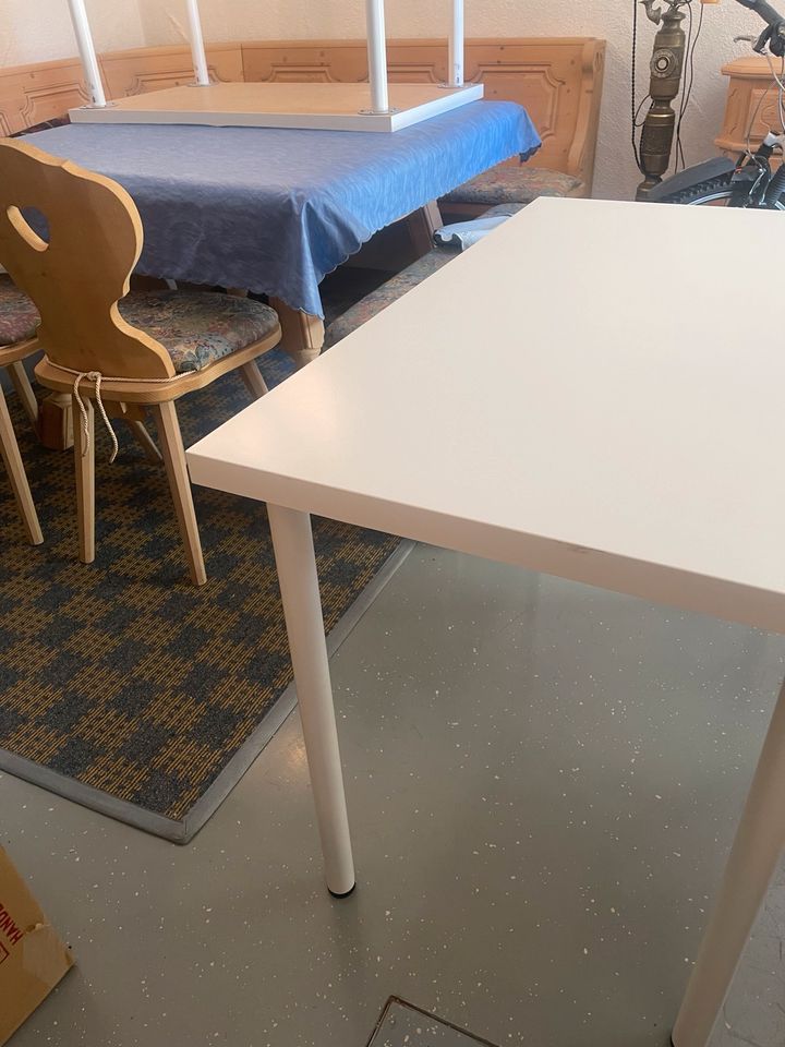 Beistelltisch IKEA weiß in Stuttgart