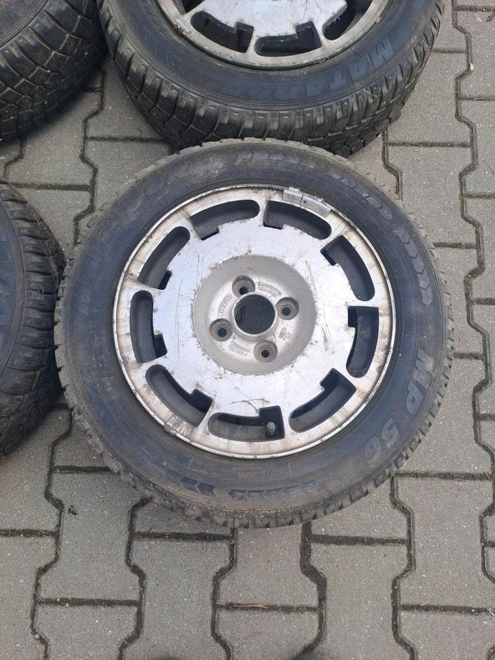 Golf 1 Pirelli Felgen mit Reifen in Geringswalde