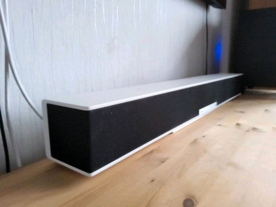 Teufel Soundbar + Option Teufel Subwoofer T8 in Hamburg