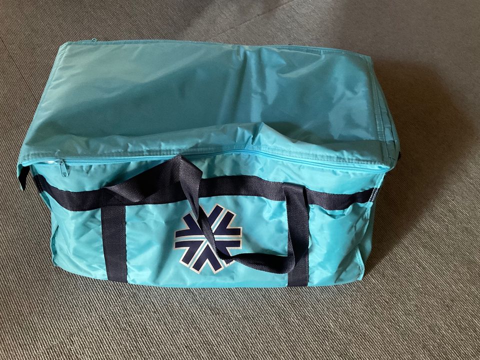 Große Kühltasche in Körle