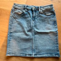 Jeansrock von Tommy Hilfiger blau Größe 8 Niedersachsen - Stelle Vorschau