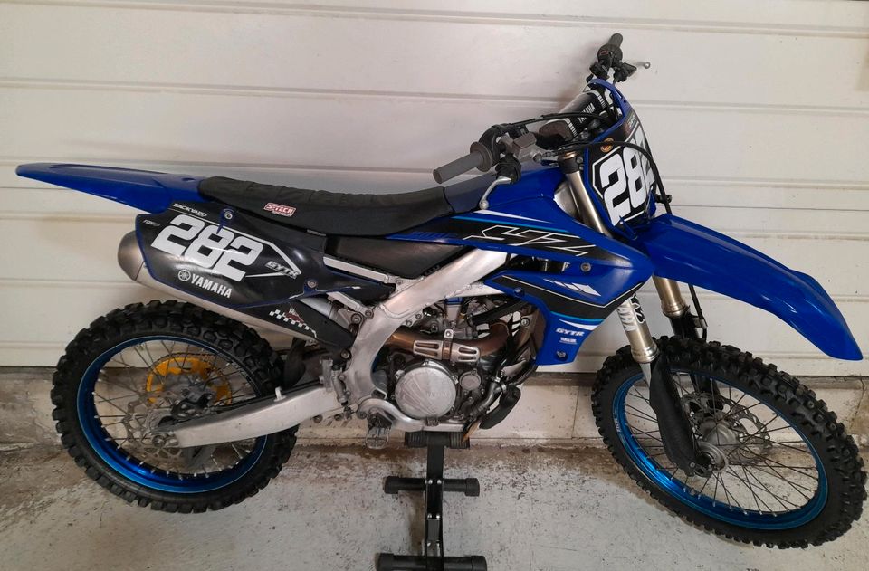 Yamaha yz-f 250 Modell 2021 (Inzahlungnahme möglich, Motocross) in Wehretal