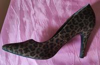 Damen Schuhe von Studio London.Größe 38/39 Niedersachsen - Wilhelmshaven Vorschau