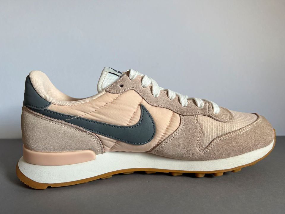 Nike Internationalist 38 Sunset Tint 828407-606 Rosa Grau neu-w in Kreis  Ostholstein - Scharbeutz | eBay Kleinanzeigen ist jetzt Kleinanzeigen