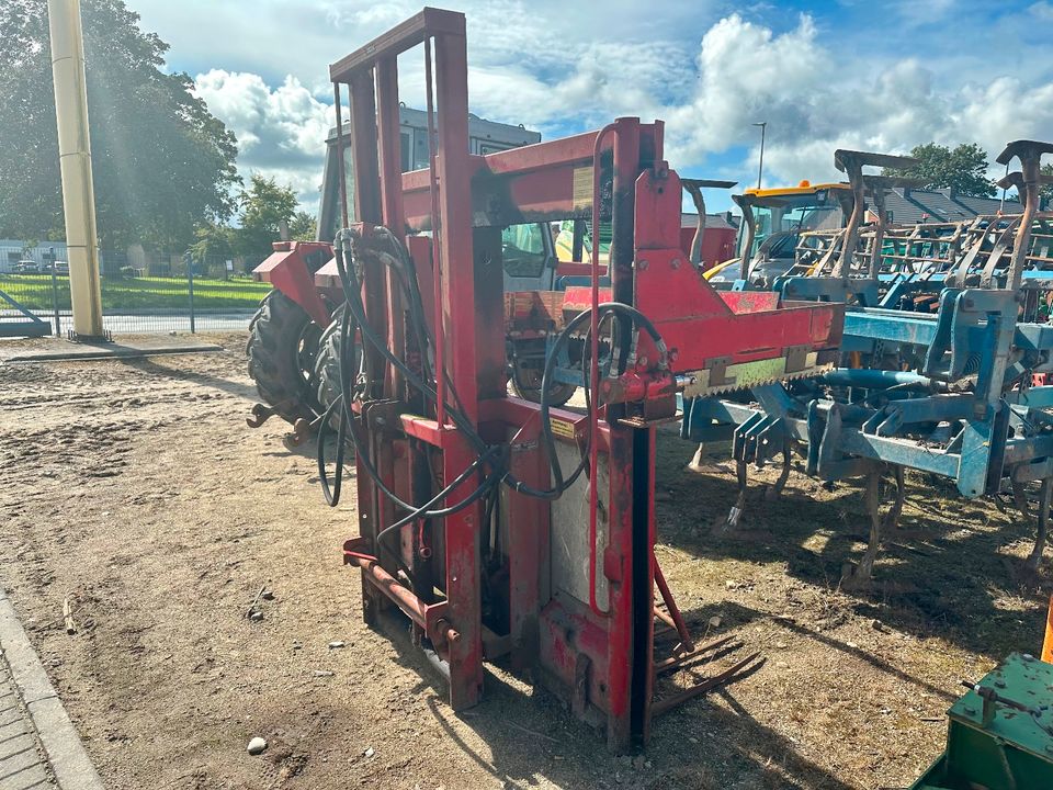 Siloblockschneider BVL 110H in Husum