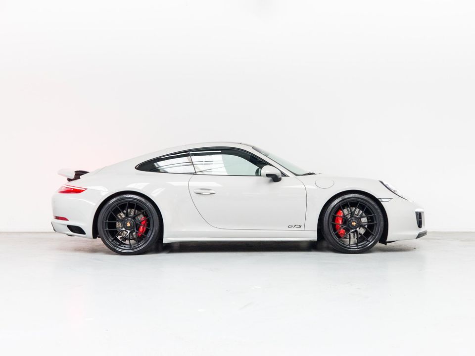 Mietkauf / Ratenkauf / Ratenzahlung Porsche 911 Carrera 4GTS in Olpe