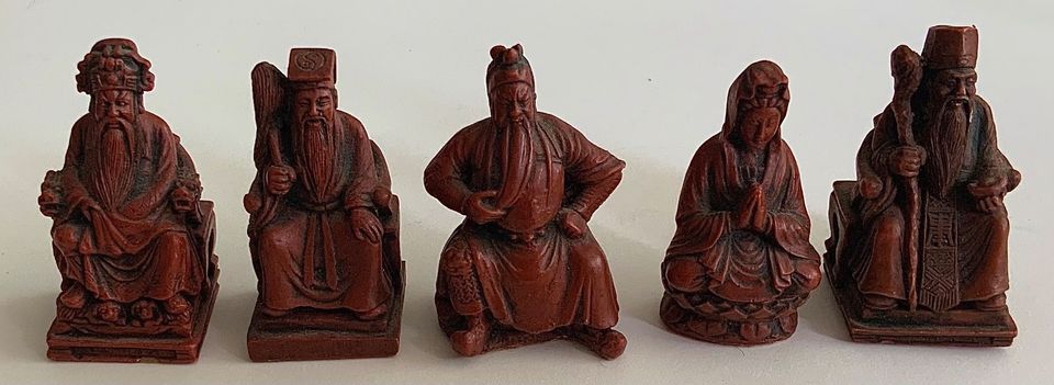 5 alte Figuren, China um 1900 in Krefeld