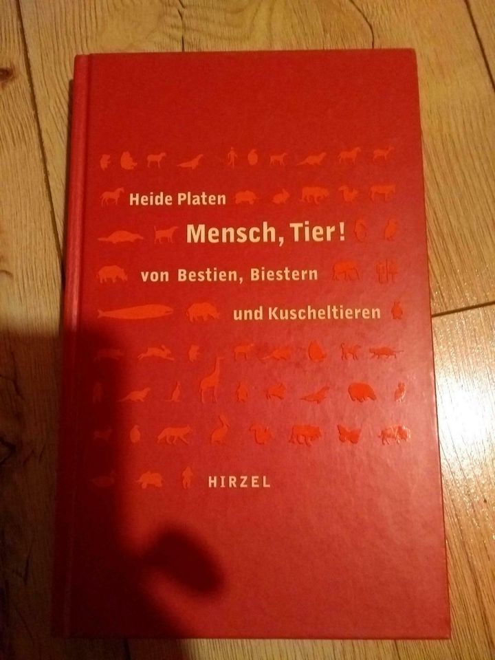 Platen: Mensch, Tier! Anthropologie Kultursoziologie in Reutlingen