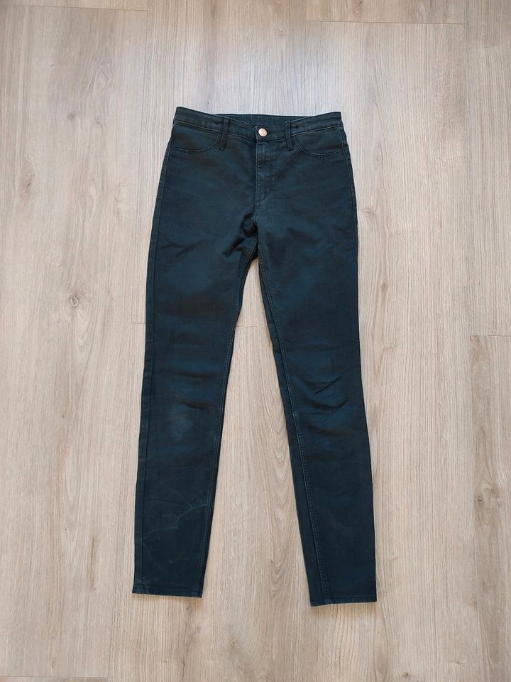 Skinny Fit & Denim Jeans, Hose, h&m, Mädchen, schwarz, Größe 158 in Celle