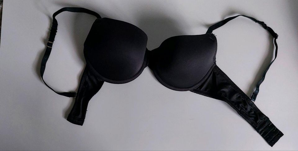 Soft Bügel-BH Hunkemöller 75B schwarz in Wölfersheim