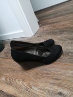 Schicke Keilabsatz Schuhe schwarz Niedersachsen - Winsen (Luhe) Vorschau