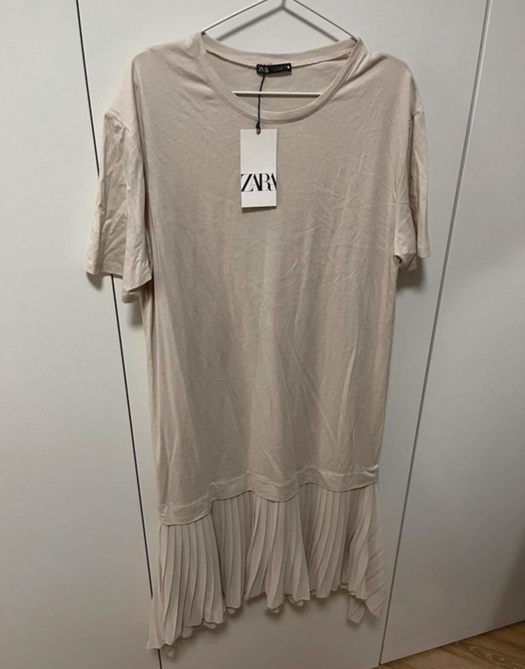 Kleiderpaket 60 Teile H&M Zara Asos Mango L XL XXL in Taunusstein