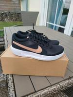 Nike Sportschuhe- NEU Baden-Württemberg - Crailsheim Vorschau