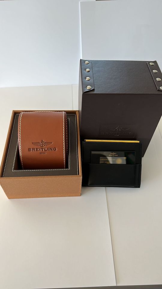 Breitling Chronomat 44mm Gmt Box und Papiere Ref.AB0420 in Glücksburg