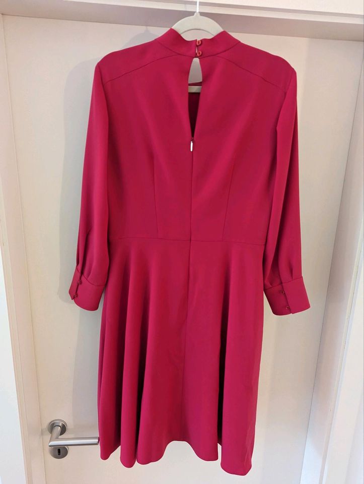 Hugo Boss Damen Kleid Sommerkleid rot Größe 36 / S in Berlin