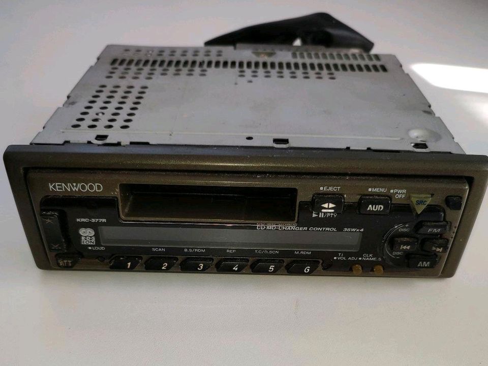 Kenwood KRC-377R + CD-Wechsler und Kabel in Buchdorf