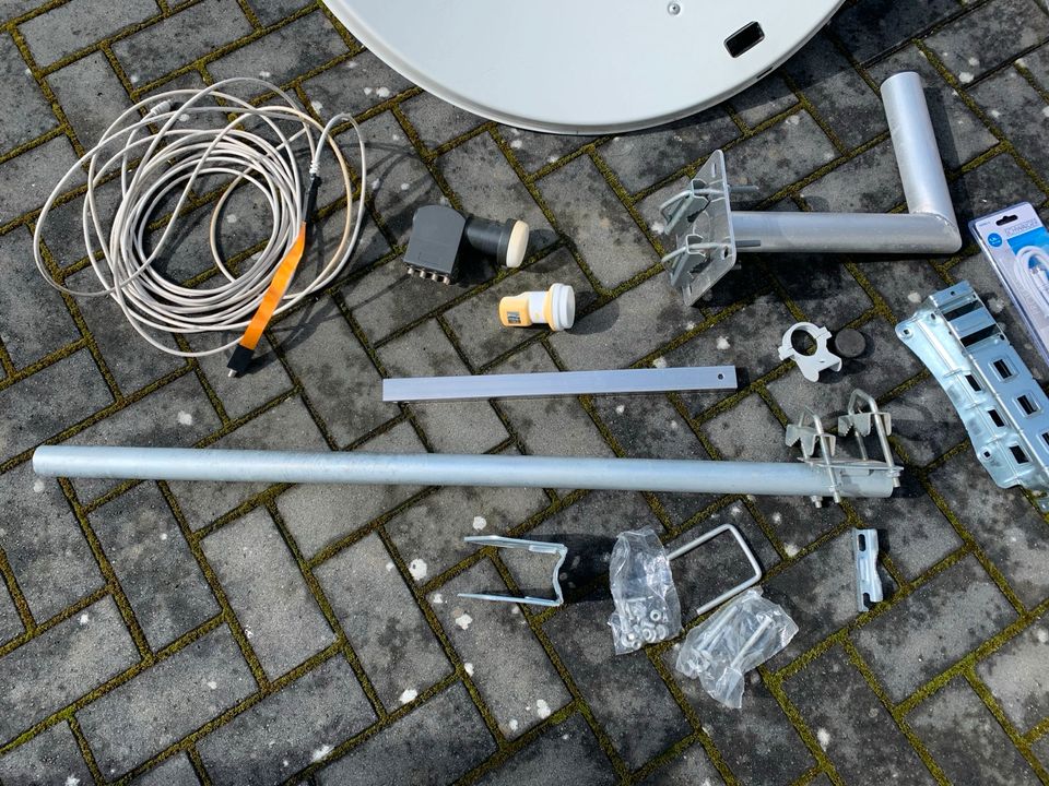 Sat Anlage 84cm LNB Wandhalter Standhalter Kabel Sat-Finder in Wolfsburg