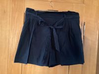 Damen Short Gr. M, blau von Zara Hessen - Eschwege Vorschau