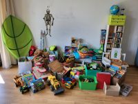 diverse Spielsachen, Kinderbücher, Eisenbahn, Autosp9 Berlin - Karlshorst Vorschau