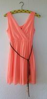 Kleid Größe XS Marke Colloseum in apricot Hessen - Frielendorf Vorschau