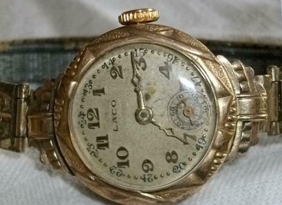 C) Laco ,alte verzierte Damen Armbanduhr ,Walz-Gold-Double in Kreis  Pinneberg - Quickborn | eBay Kleinanzeigen ist jetzt Kleinanzeigen