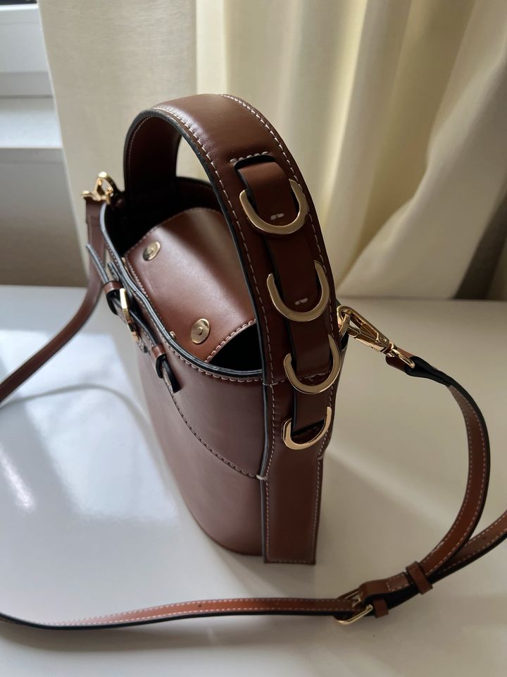 Tasche Damen ZARA Bucket Bag rostbraun NEU in Gelsenkirchen