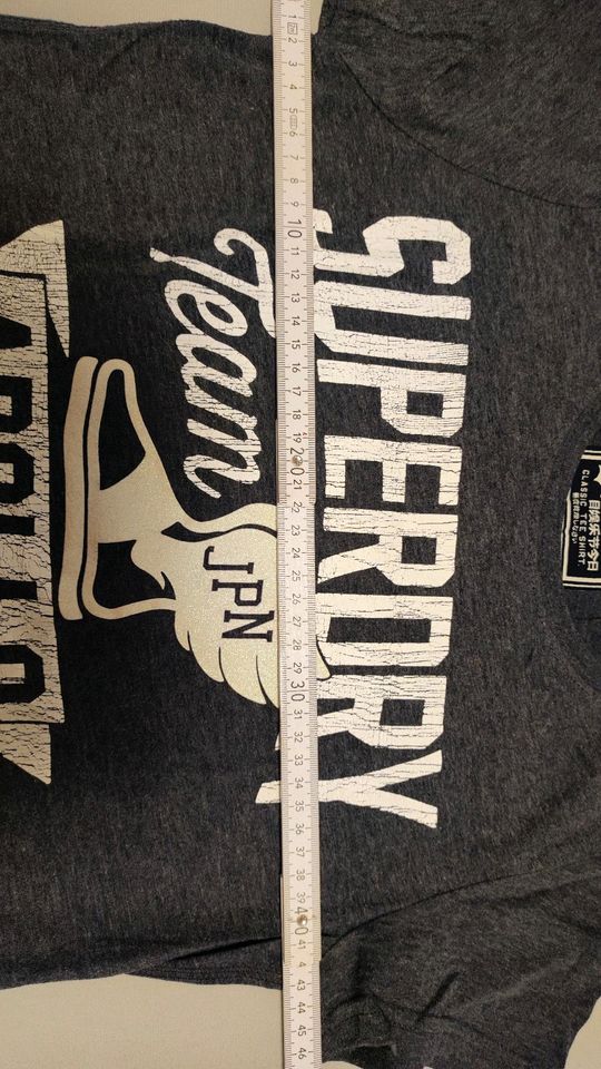 Superdry Shirt Grau-Blau mit Print in Weiß Größe M in Düsseldorf