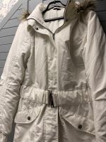 Weiße Jacke mit Kapuze Größe L guter Zustand Brandenburg - Bernau Vorschau