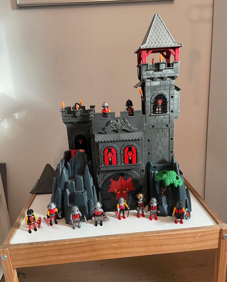 Playmobil Drachenfestung 3269 Ritterburg in Düsseldorf