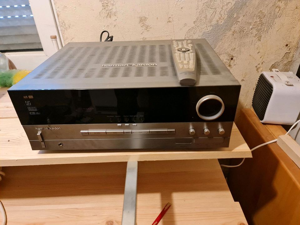 Harman Kardon Verstärker AVR135 in Beltheim